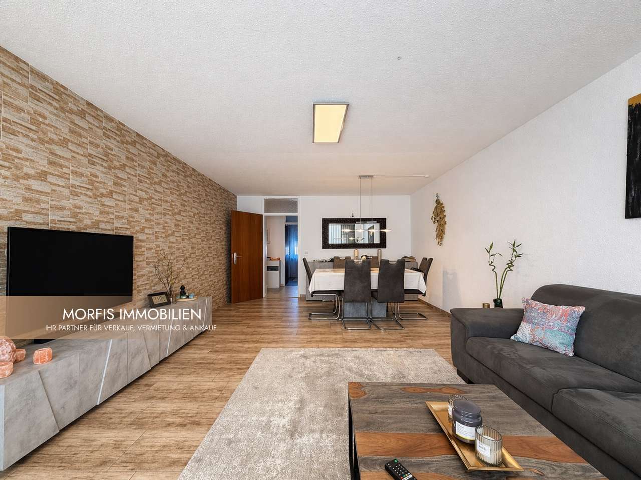 Schöne 3-Zimmer-Wohnung mit Balkon, Aufzug & EBK + TG-Stellplatz in ruhiger Lage